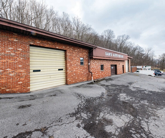 More Photos Of 1535 Sabraton Ave, Morgantown Service For Lease