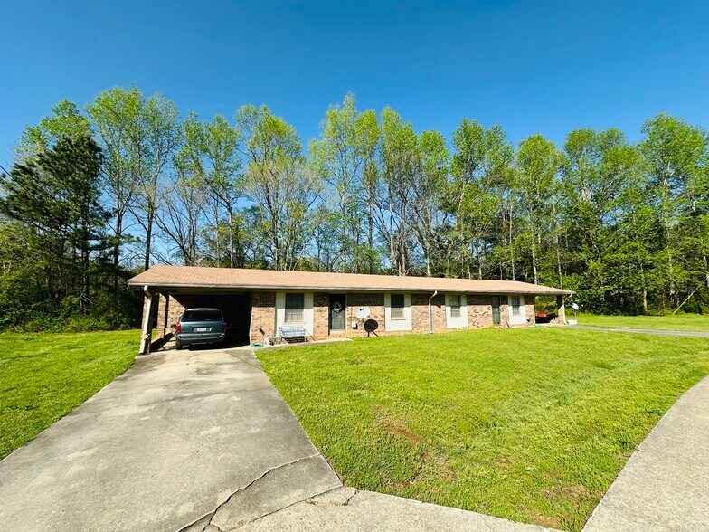 More Photos Of 290 Donahoo Rd SE, Silver Creek Apartments For Sale