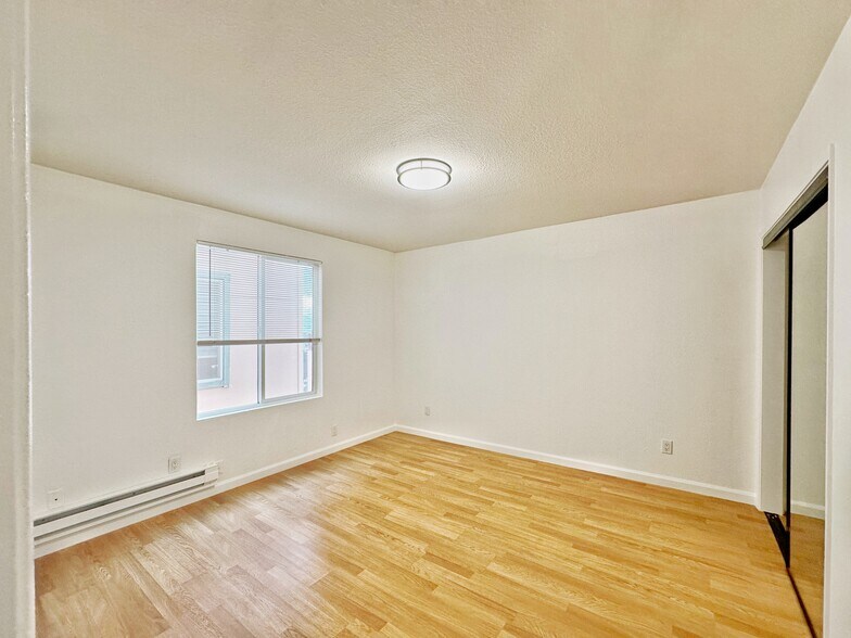 More Photos Of 1927-1929 Taraval St, San Francisco Apartments For Sale