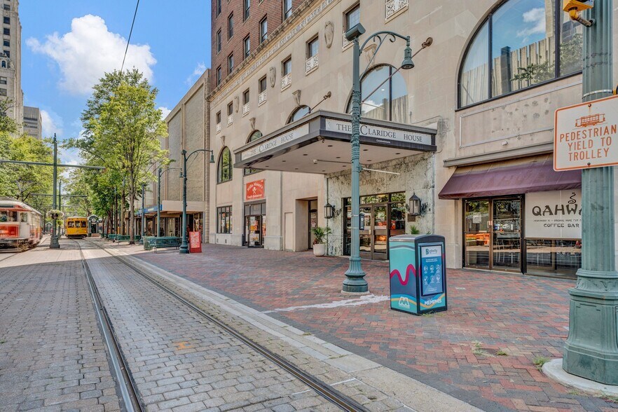 More Photos Of 109 N Main St, Memphis Apartments For Lease