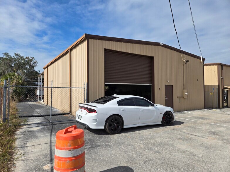 More Photos Of 8535 Rees St, Port Richey Service Station For Sale