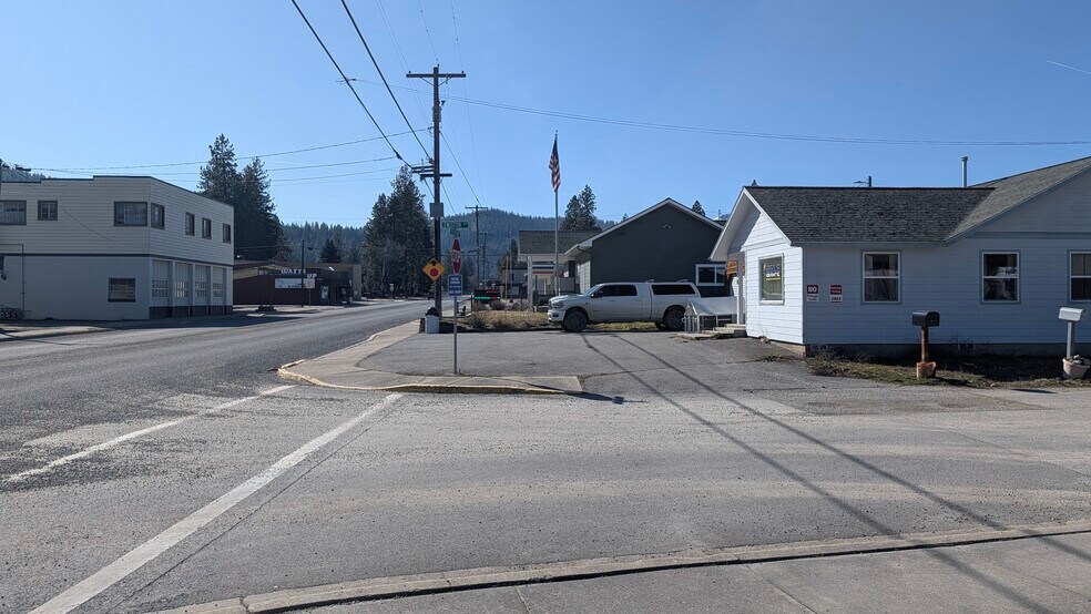 More Photos Of 108 N Division St, Pinehurst Medical For Sale