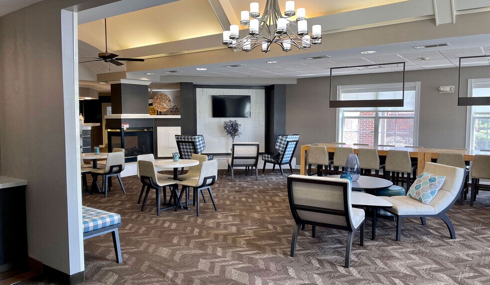 More Photos Of 4910 W Monkhouse Dr, Shreveport Hotel For Sale