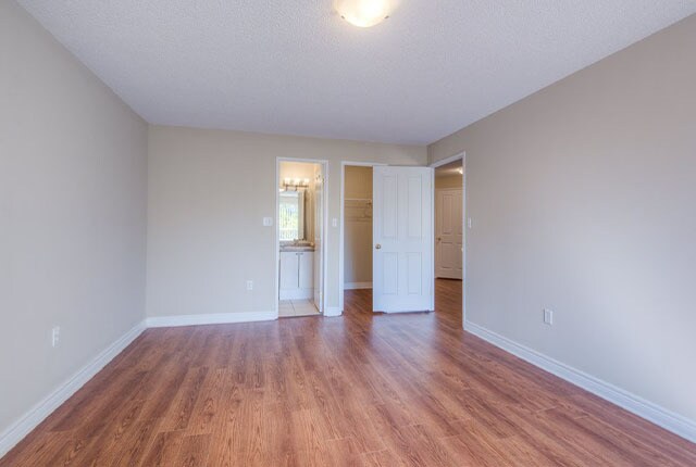 More Photos Of 50 Richmond St E, Oshawa Apartments For Sale