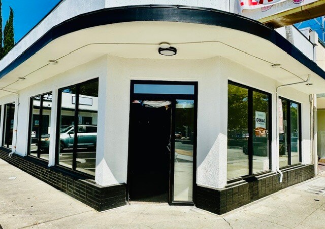 More Photos Of 481 S Bascom Ave, San Jose Storefront Retail Office For Lease