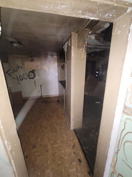 More Photos Of 1823 W 8th St, Muncie Multifamily For Sale