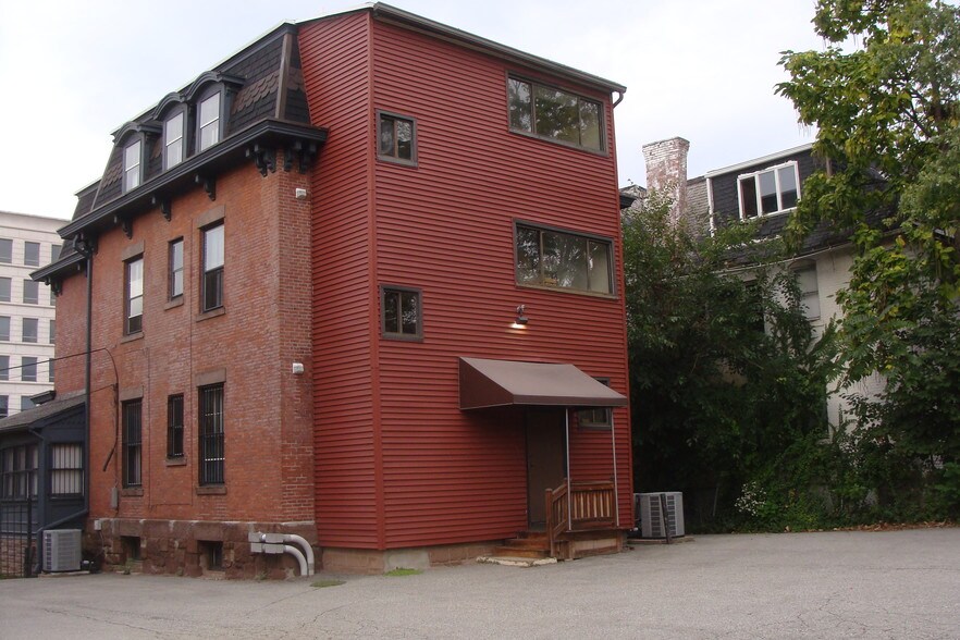 More Photos Of 61 Russ St, Hartford Loft Creative Space For Lease