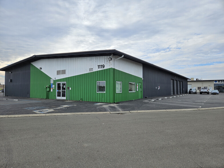 Primary Photo Of 1119 Lone Palm Ave, Modesto Warehouse For Lease