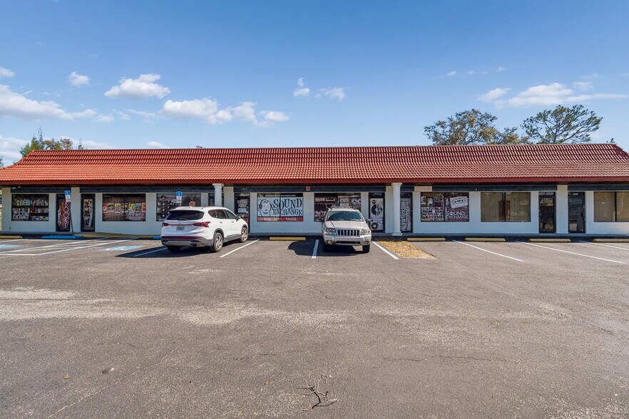More Photos Of 8625 66th St N, Pinellas Park Storefront Retail Office For Sale