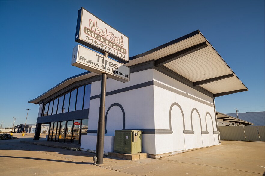 More Photos Of 11209 W Kellogg, Wichita Auto Dealership For Sale