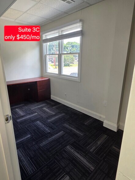 More Photos Of 22 Long Ridge Rd, Stamford Medical For Lease