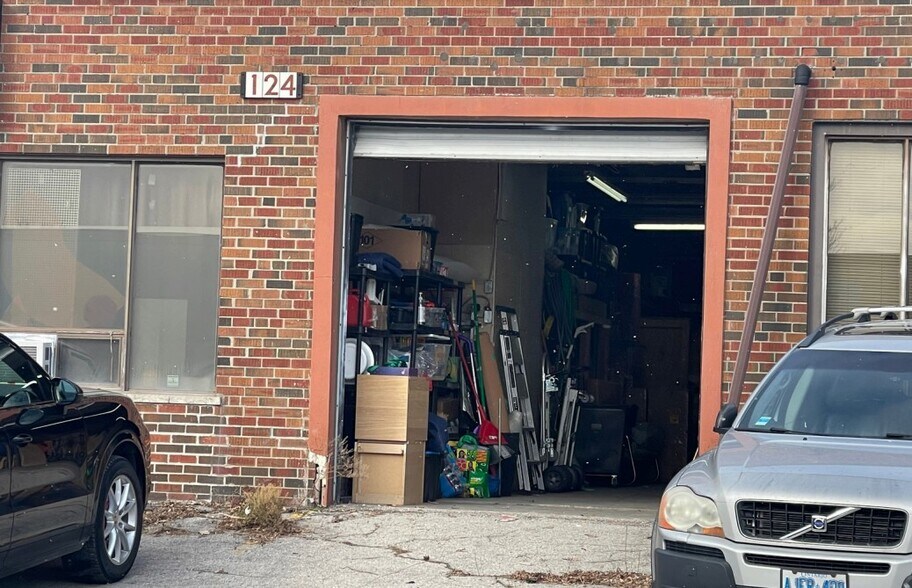 More Photos Of 124 Portland St, Toronto Manufacturing For Sale