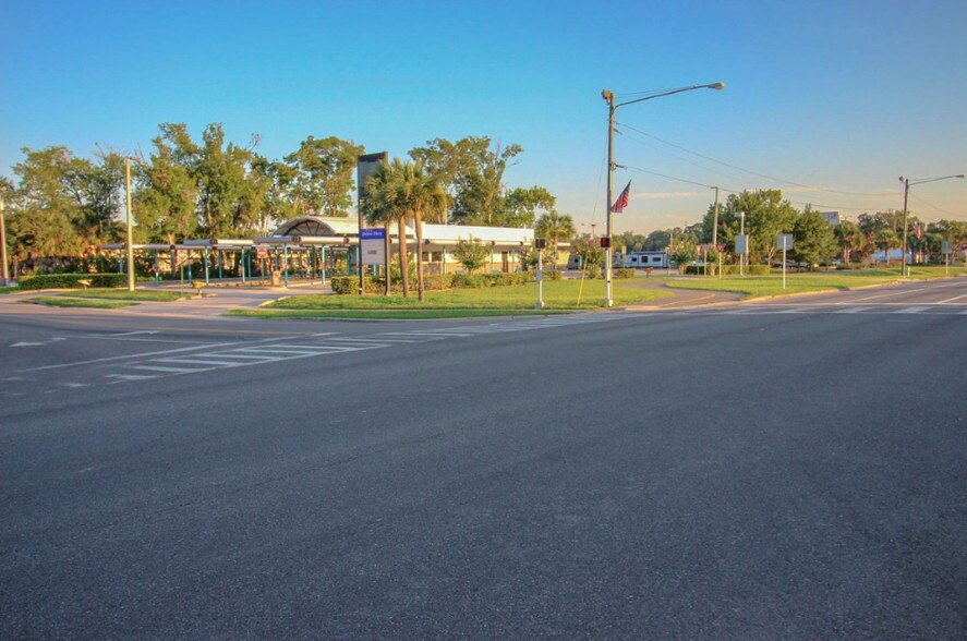 More Photos Of 310 SE Us Highway 19, Crystal River Drugstore For Lease