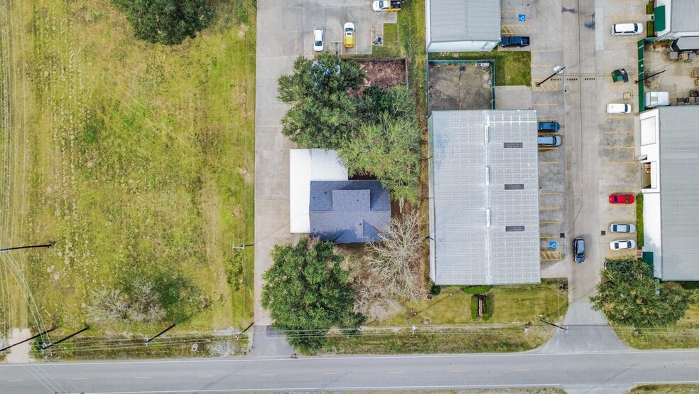 More Photos Of 2534 Garden Rd, Pearland Specialty For Sale