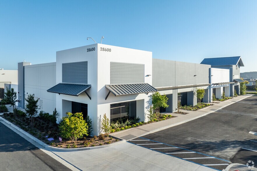 More Photos Of 28650 Airoso St, Rancho Mission Viejo Unknown For Lease