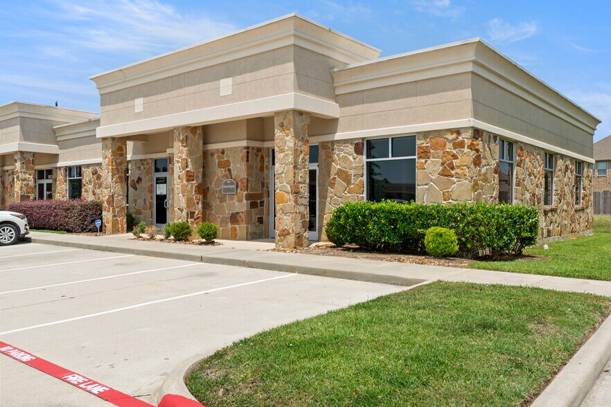 Primary Photo Of 20008 Champion Forest Dr, Spring Medical For Lease