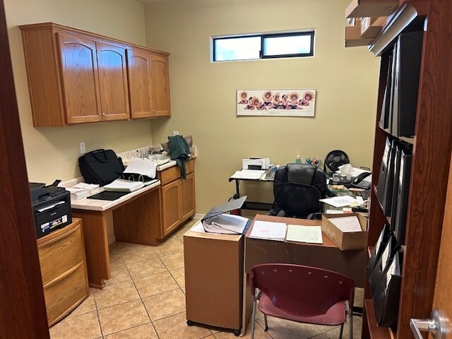 More Photos Of 2851 S Avenue B, Yuma Medical For Lease