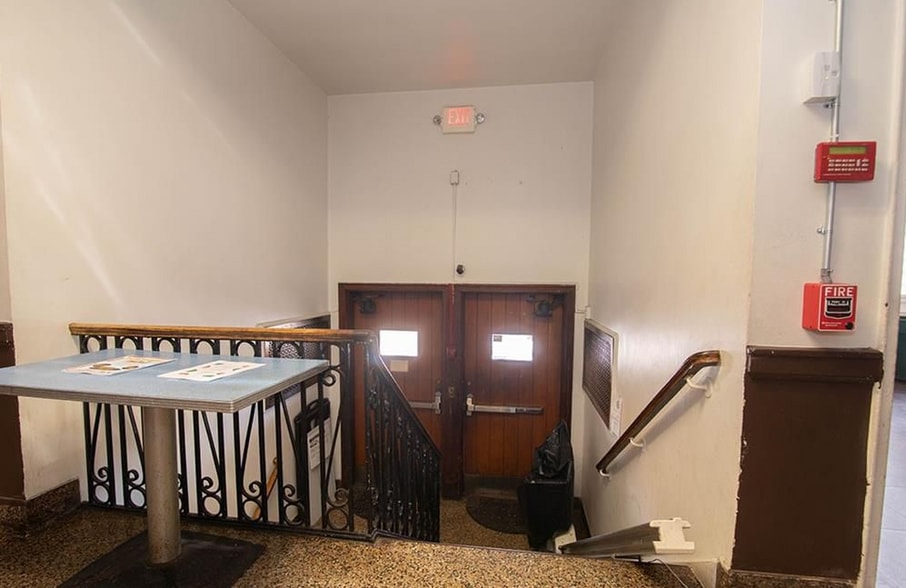 More Photos Of 112 North Ave, New Rochelle Office For Sale