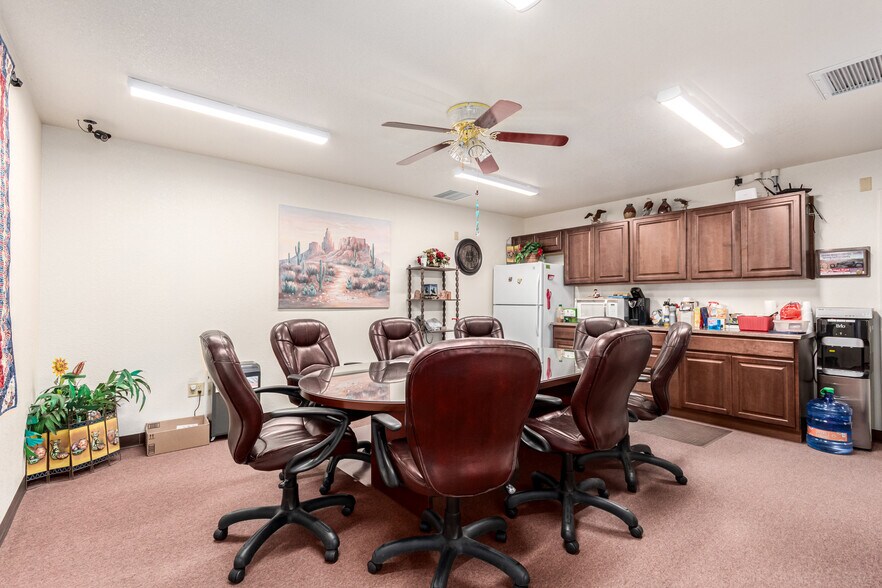 More Photos Of 633-705 E Wilcox Dr, Sierra Vista Medical For Sale