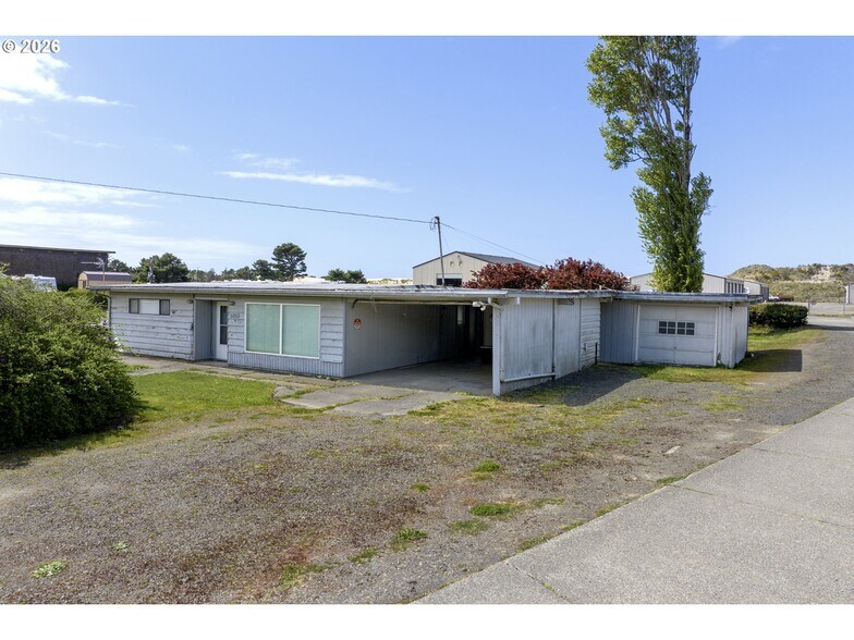 More Photos Of 5071 US 101, Florence Industrial For Sale
