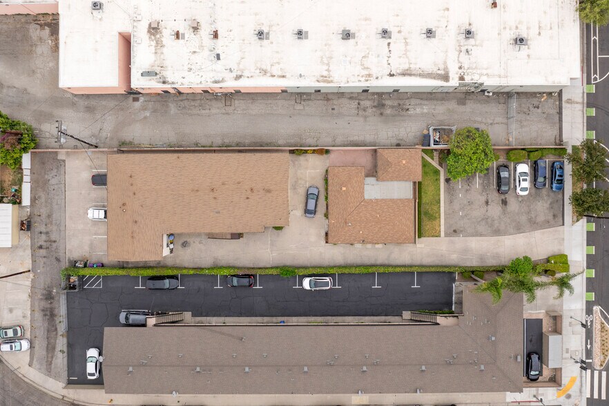 More Photos Of 3301 E Artesia Blvd, Long Beach Multifamily For Sale