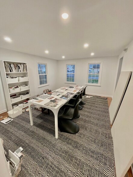 More Photos Of 1064 North St, Greenwich General Retail For Lease