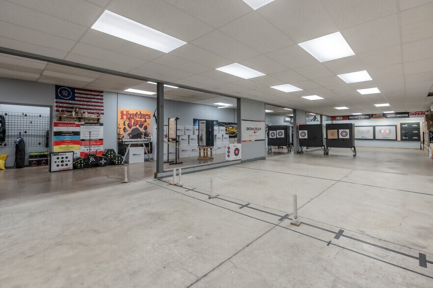 More Photos Of 400 Interchange Rd, Lehighton Freestanding For Sale