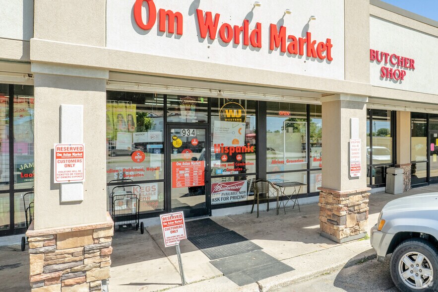 More Photos Of 938-1010 W Main St, Sun Prairie Unknown For Lease