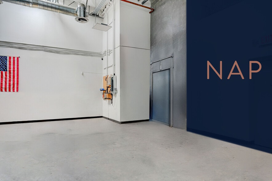 More Photos Of 3068 E Sunset Rd, Las Vegas Warehouse For Sale