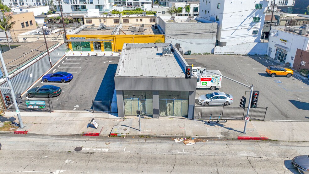 More Photos Of 13452 Washington Blvd, Marina Del Rey Freestanding For Lease