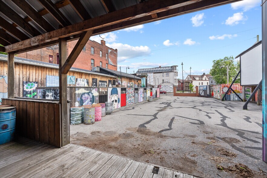 More Photos Of , Utica Unknown For Sale