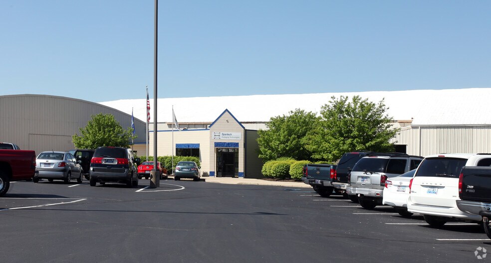 More Photos Of 1401 E Memorial Dr, Muncie Manufacturing For Sale