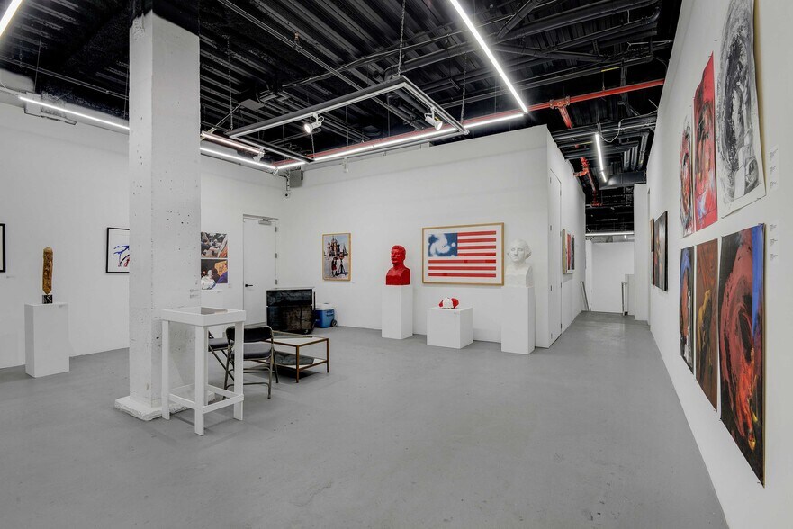 More Photos Of 221-225 W 17th St, New York Apartments For Sale