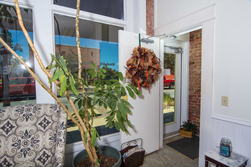 More Photos Of 5216 Willing St, Milton Storefront Retail Office For Sale