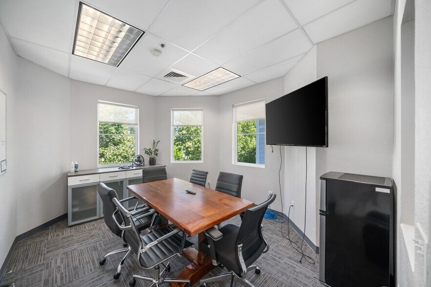 More Photos Of 1222-1224 Vine St, Paso Robles Office Residential For Sale
