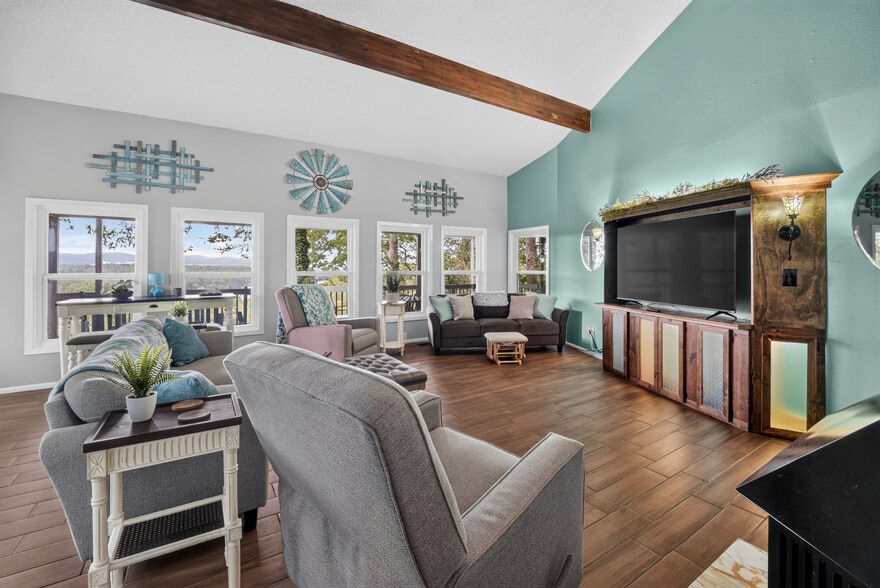 More Photos Of 112 Honolulu Ct, Hot Springs Specialty For Sale