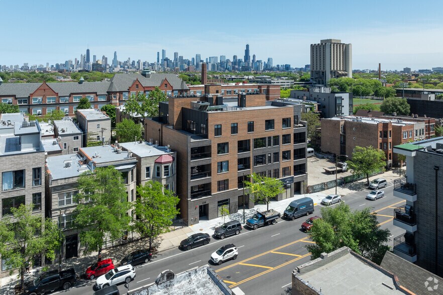 More Photos Of 1319 N Western Ave, Chicago Apartments For Sale