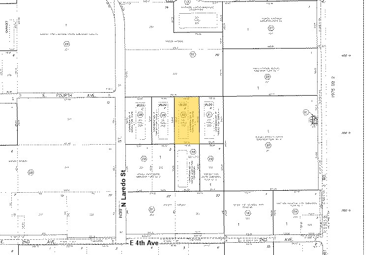 More Photos Of 482 Laredo St, Aurora Light Distribution For Lease