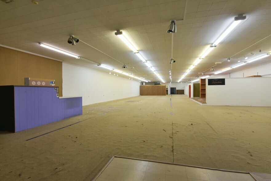 More Photos Of 511 W Broad Ave, Albany General Retail For Sale