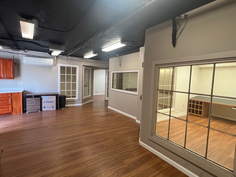 More Photos Of 500 alakawa St, Honolulu Warehouse For Lease