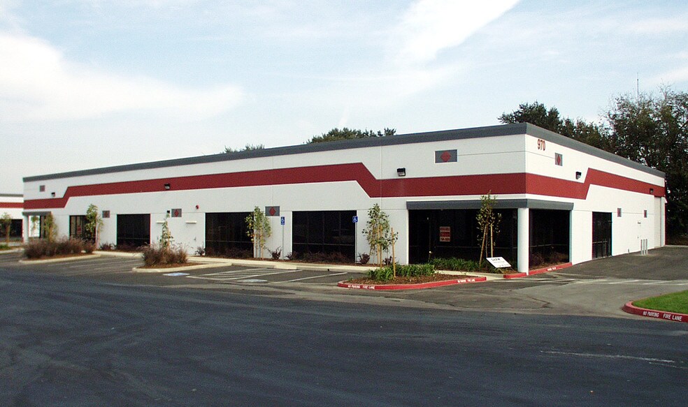 More Photos Of 970 F St, West Sacramento Warehouse For Lease