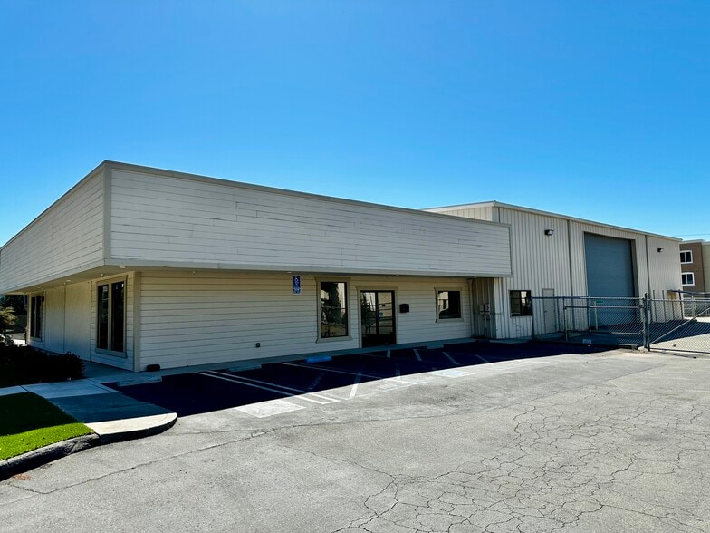 More Photos Of 12855 Alcosta Blvd, San Ramon Flex For Lease