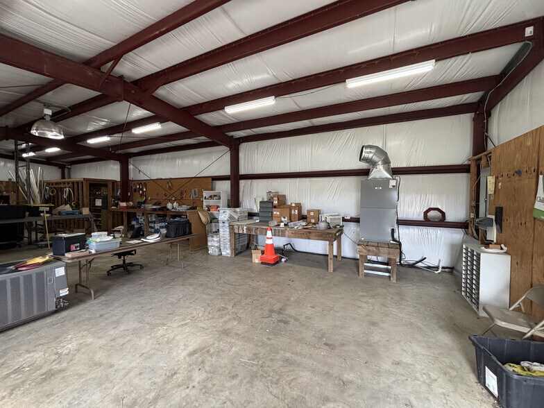 More Photos Of 2019 Highmarket St, Georgetown Light Manufacturing For Sale