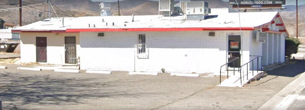 More Photos Of 10052 S Highway 69, Mayer Restaurant For Lease