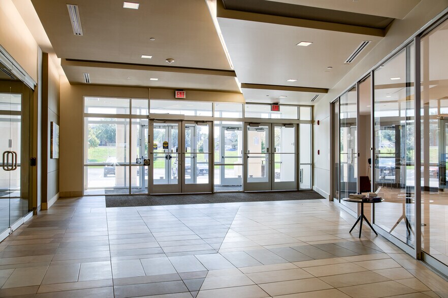 More Photos Of 15950 W Dodge Rd, Omaha Office For Lease