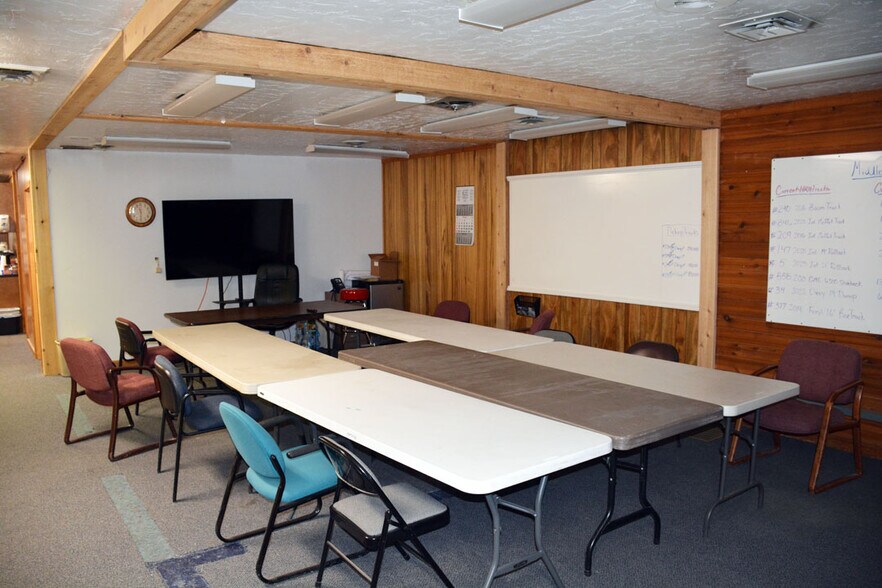 More Photos Of , Middlefield Unknown For Sale