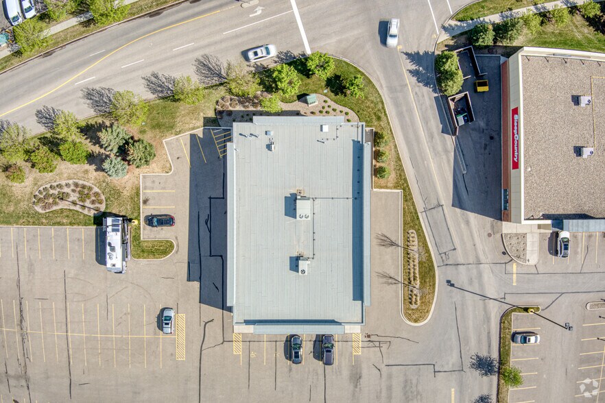 More Photos Of 3700 Mayor Magarth Dr S, Lethbridge Unknown For Lease