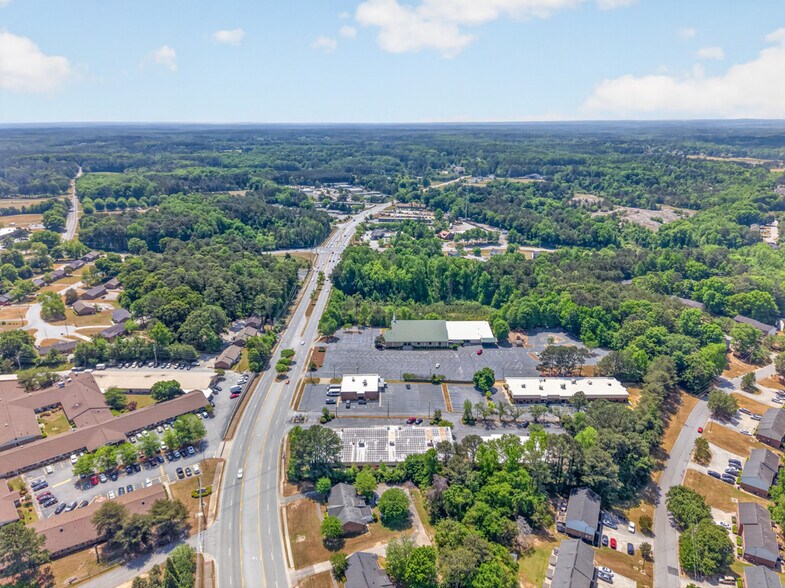More Photos Of 3005 Lenora Church Rd, Snellville Office For Sale