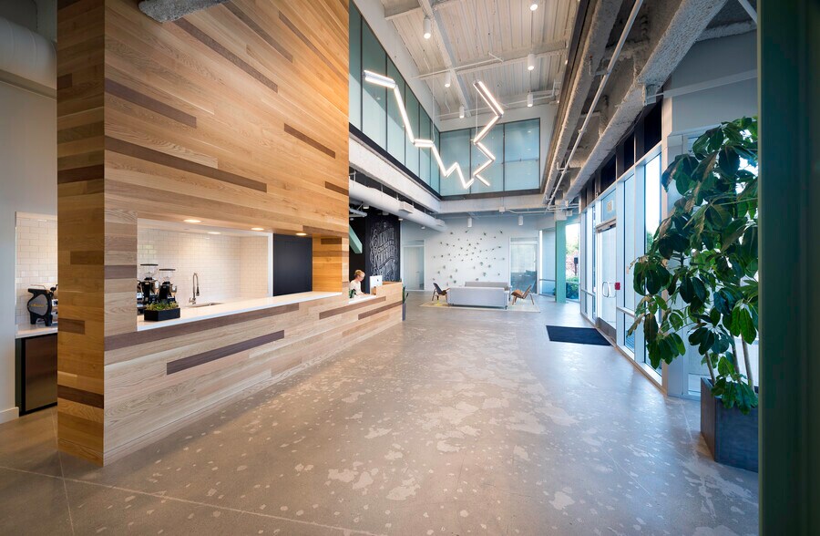 More Photos Of 305 Walnut St, Redwood City Office For Lease