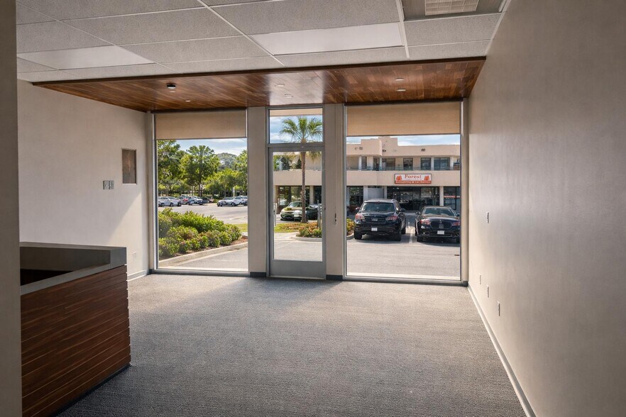 More Photos Of 585-605 E Los Angeles Ave, Simi Valley Unknown For Lease